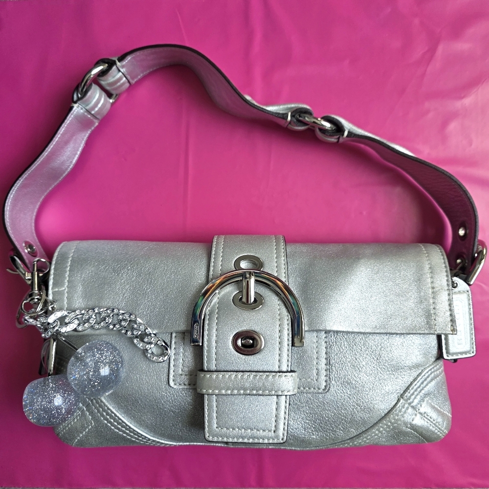 🅢🅞🅛🅓 Coach Y2k Goat Suede Flap Shoulder Bag